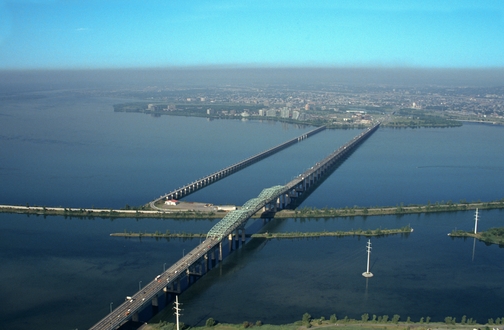 Champlain Bridge